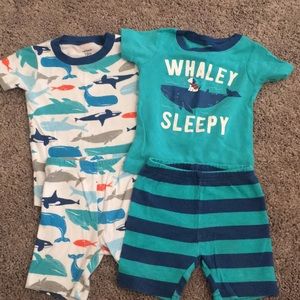 Carter’s pajama set